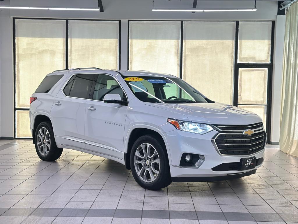 used 2021 Chevrolet Traverse car, priced at $30,885