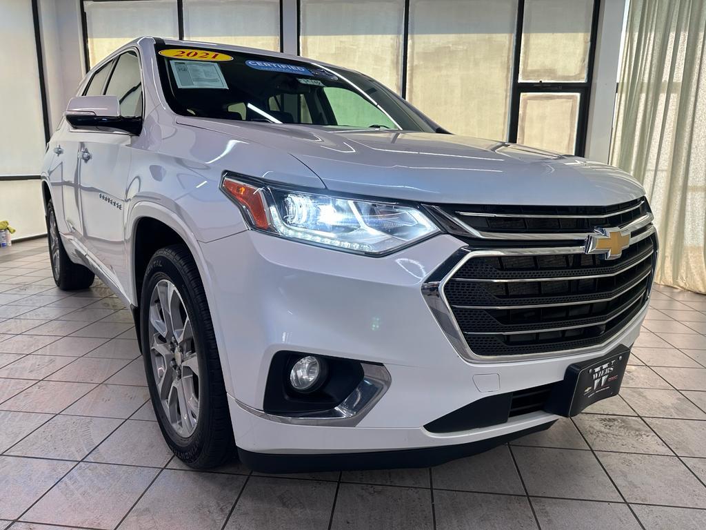 used 2021 Chevrolet Traverse car, priced at $30,885