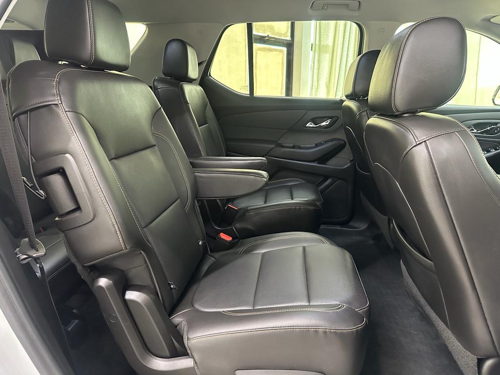 used 2021 Chevrolet Traverse car, priced at $30,885