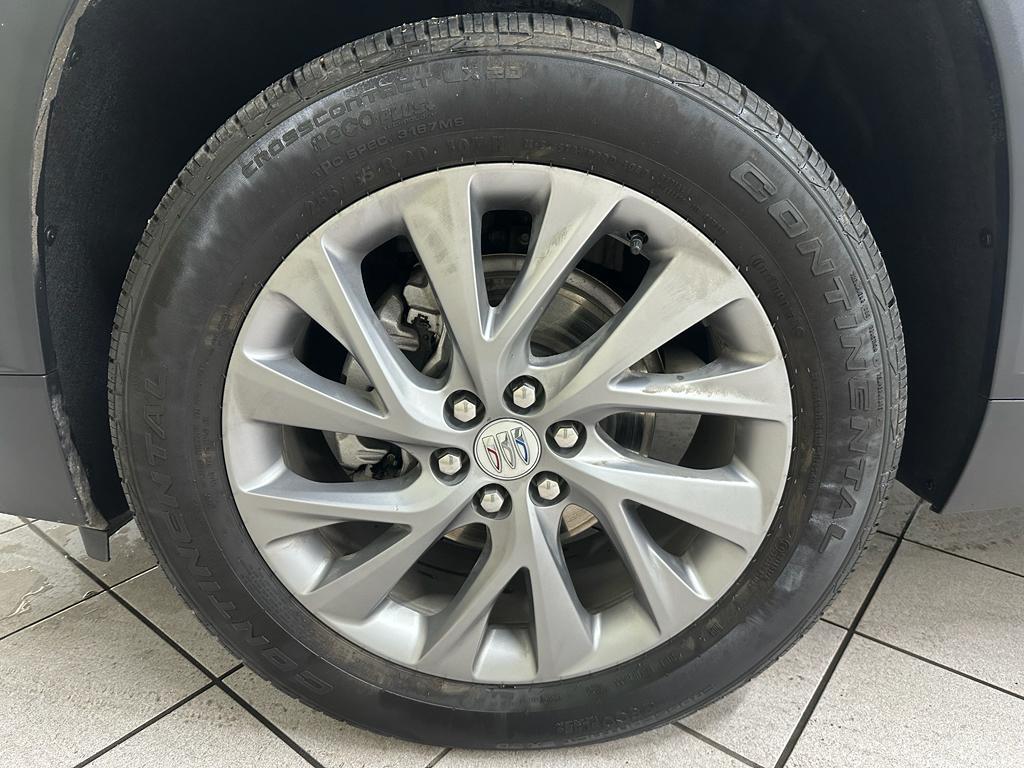 used 2025 Buick Enclave car, priced at $38,522