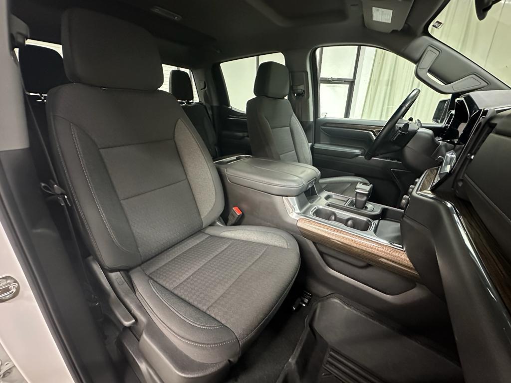 used 2024 Chevrolet Silverado 1500 car, priced at $43,988