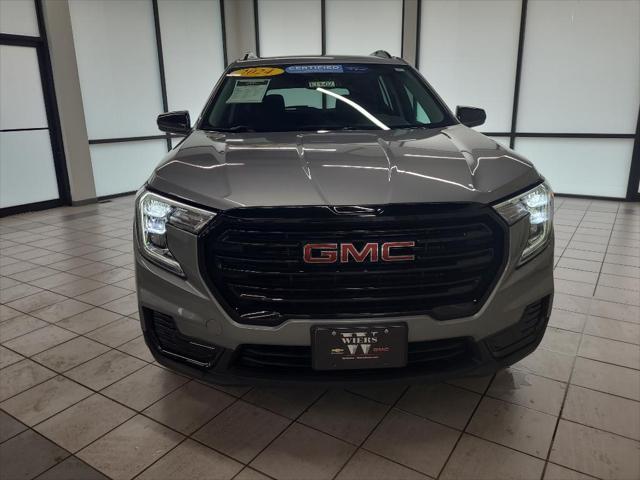 used 2024 GMC Terrain car, priced at $26,904