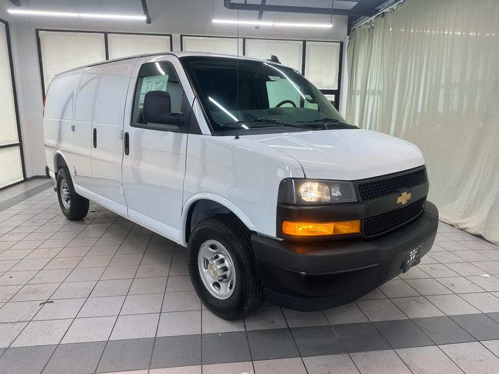 new 2025 Chevrolet Express 2500 car, priced at $40,982