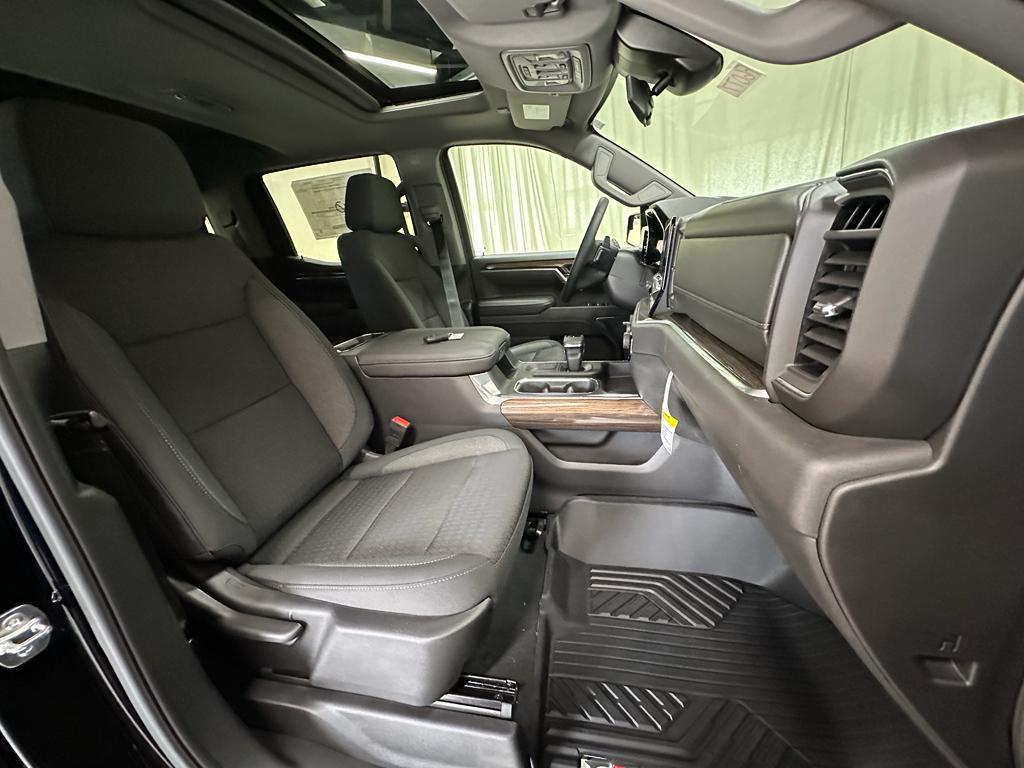 new 2025 Chevrolet Silverado 1500 car, priced at $60,772