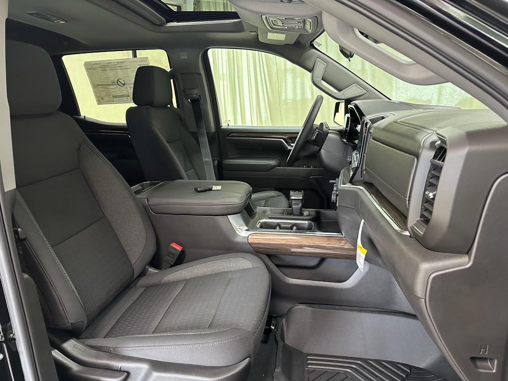 new 2025 Chevrolet Silverado 1500 car, priced at $60,772