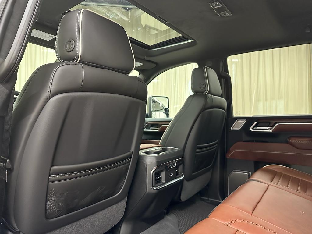 new 2026 GMC Sierra 2500 car, priced at $92,083