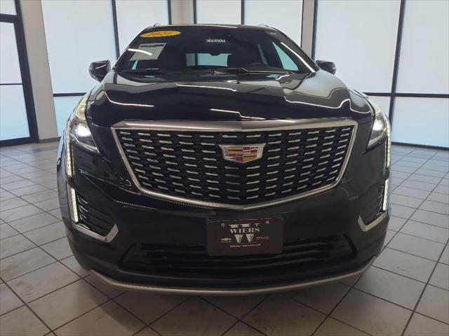 used 2024 Cadillac XT5 car, priced at $42,886