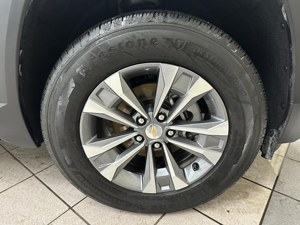 used 2025 Chevrolet Equinox car, priced at $24,788