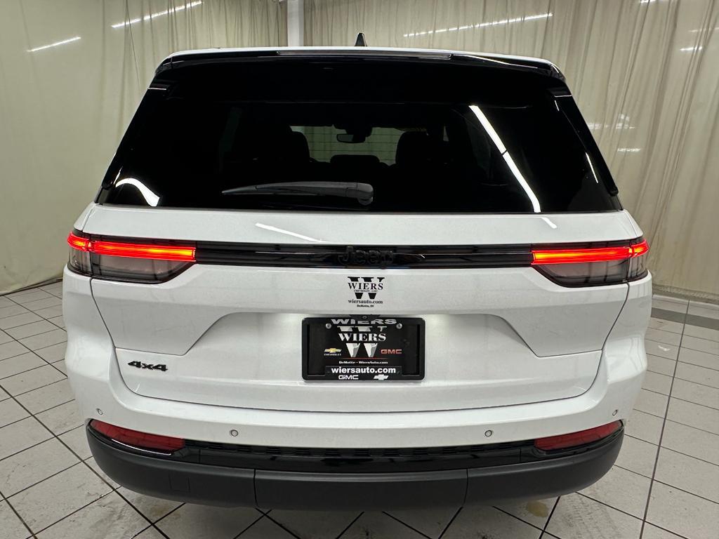 used 2023 Jeep Grand Cherokee car, priced at $32,588