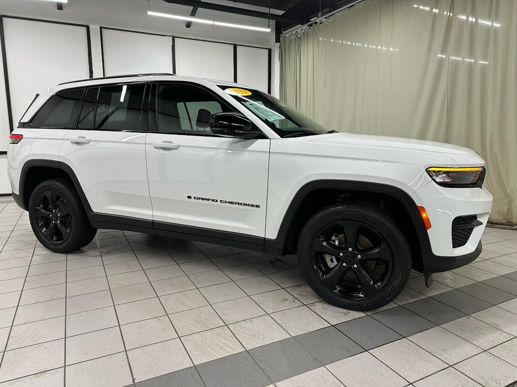 used 2023 Jeep Grand Cherokee car, priced at $32,588