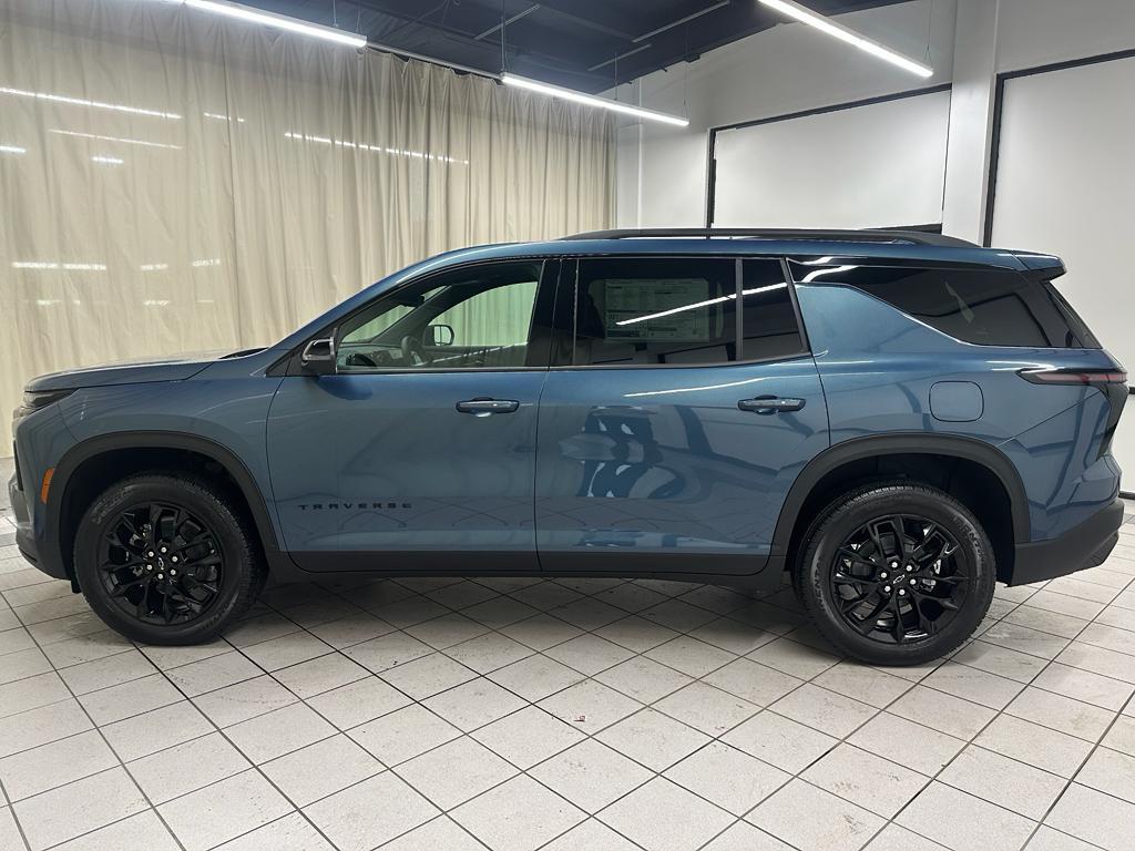 new 2026 Chevrolet Traverse car, priced at $45,317