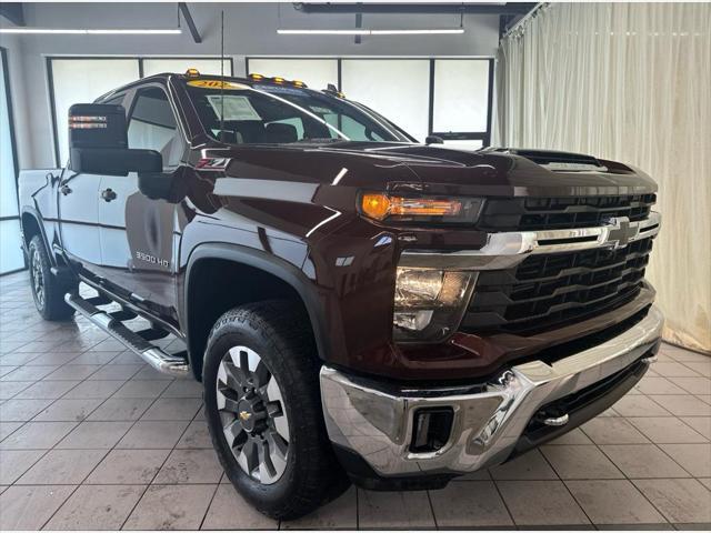 used 2024 Chevrolet Silverado 3500 car, priced at $62,885