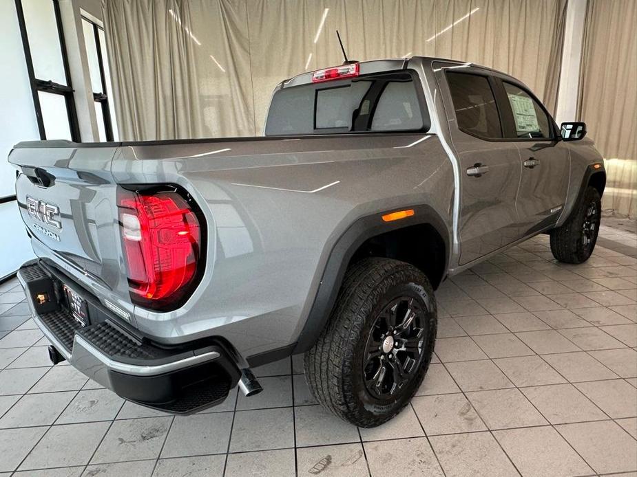 new 2024 GMC Canyon car