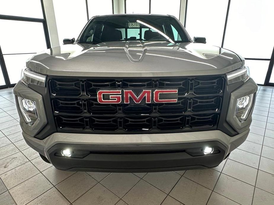 new 2024 GMC Canyon car