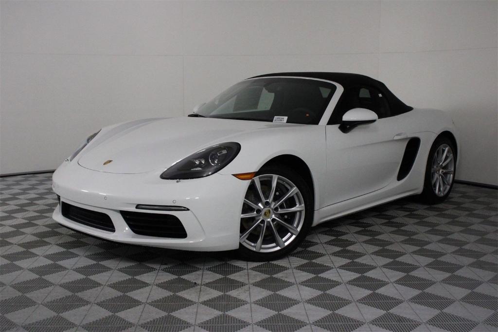 new 2025 Porsche 718 Boxster car, priced at $86,095