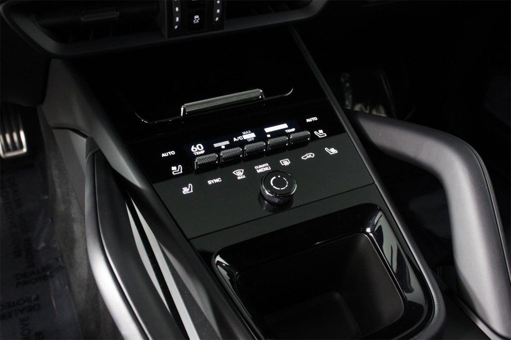 used 2025 Porsche Cayenne car, priced at $191,900