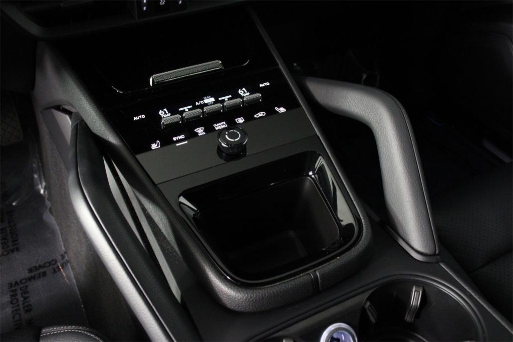 used 2025 Porsche Cayenne car, priced at $90,888