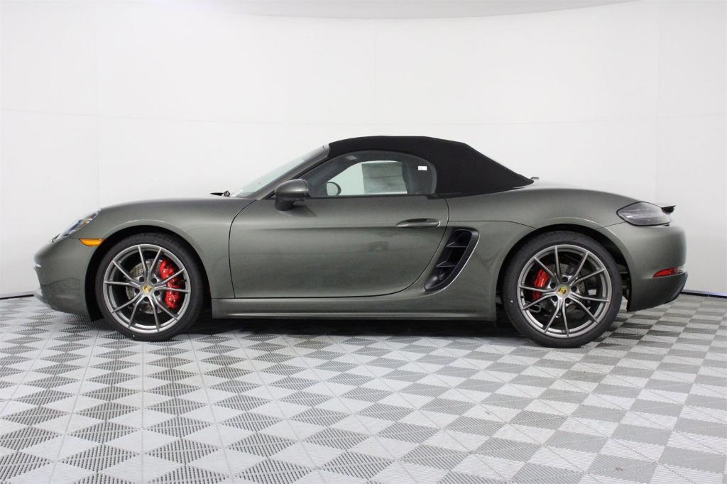 new 2025 Porsche 718 Boxster car, priced at $104,305