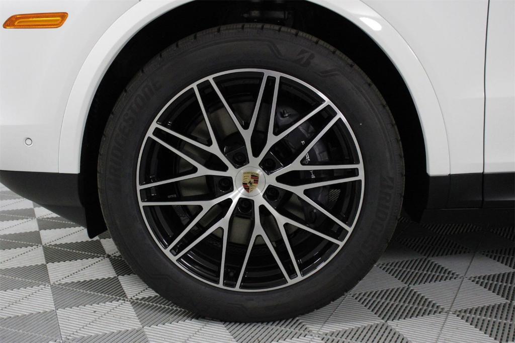 new 2026 Porsche Cayenne car, priced at $100,890