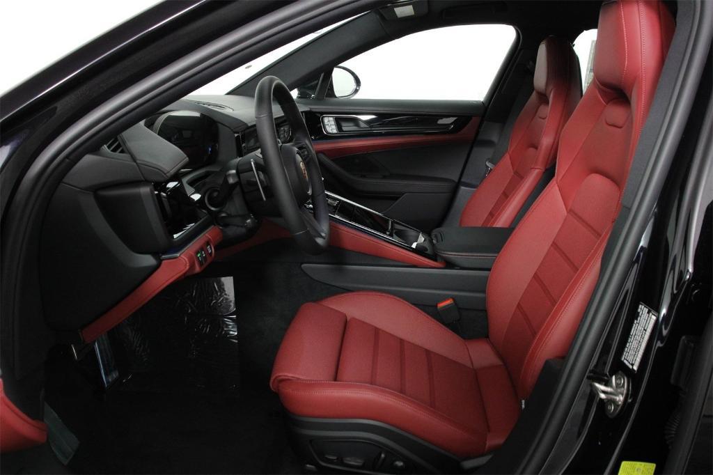 new 2026 Porsche Panamera car, priced at $133,800