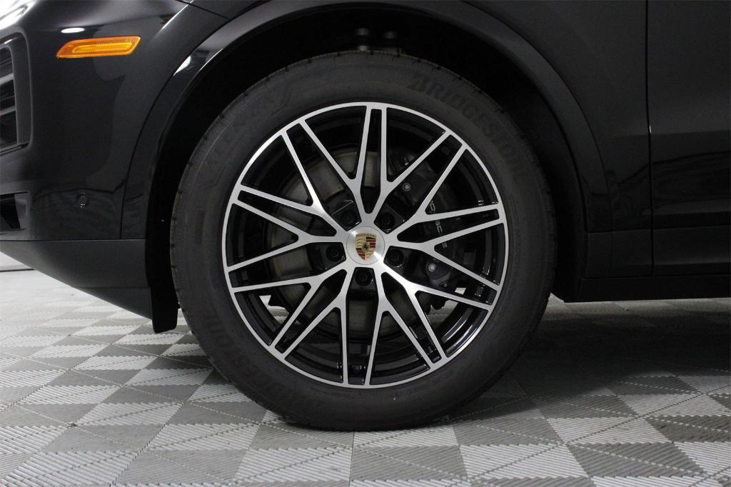 new 2026 Porsche Cayenne car, priced at $100,890