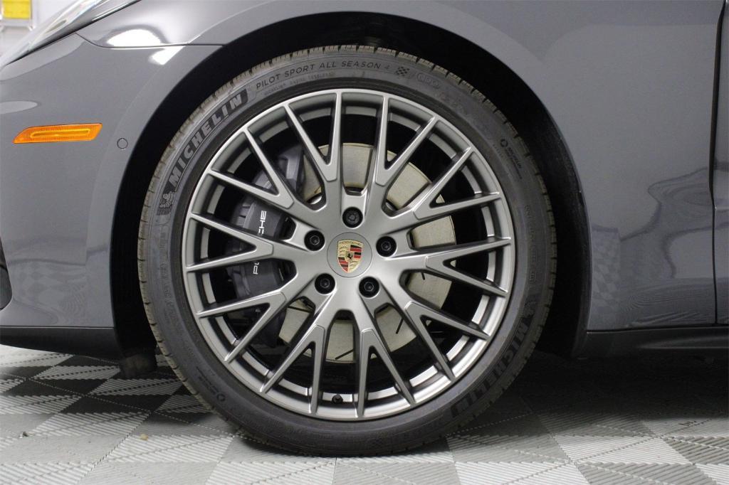 new 2026 Porsche Panamera car, priced at $149,630