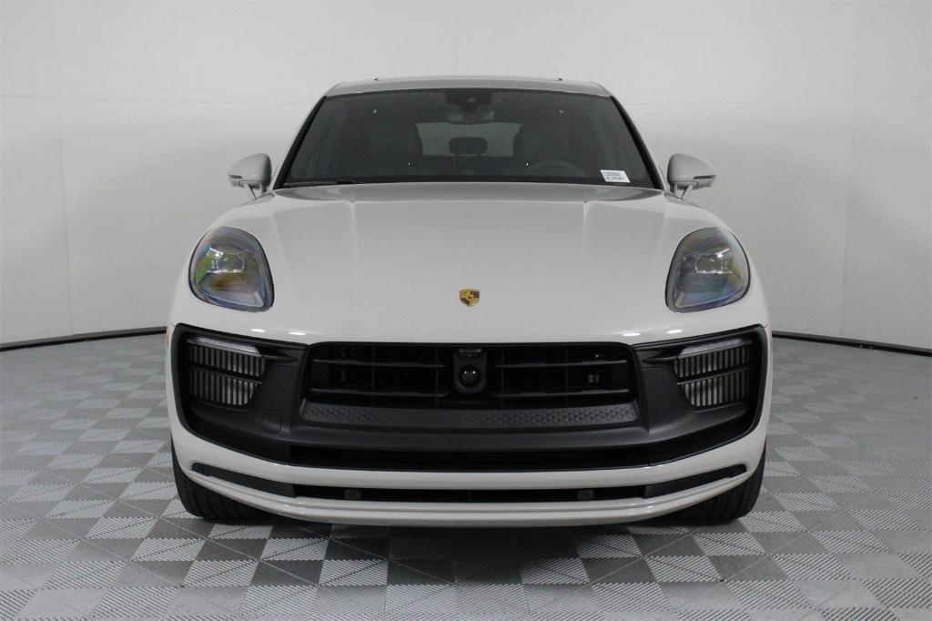 new 2025 Porsche Macan car, priced at $110,035