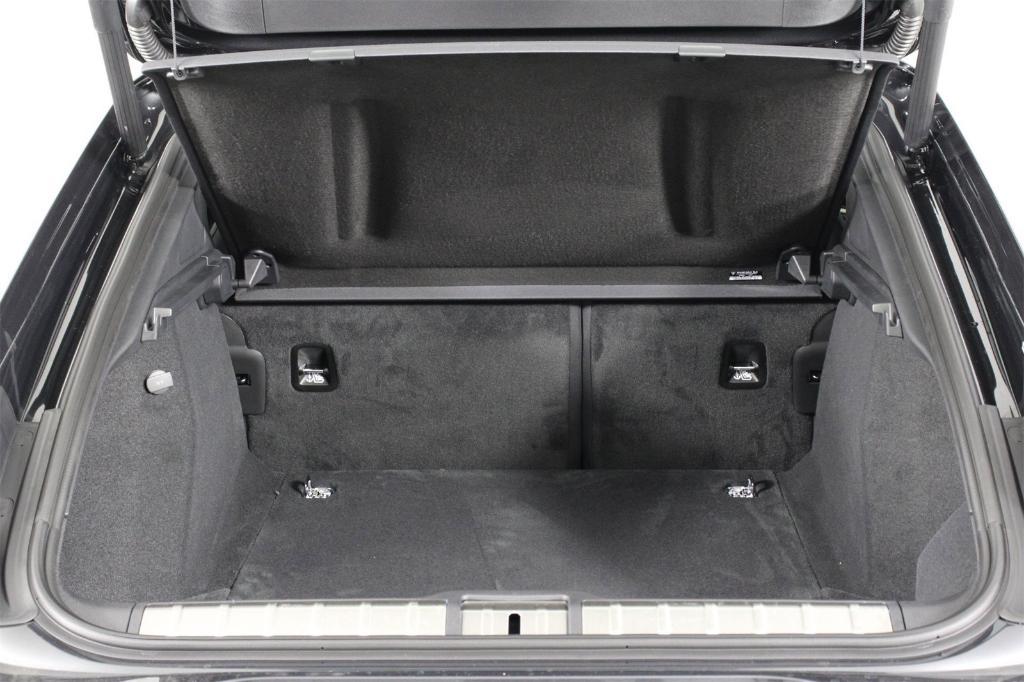 new 2026 Porsche Panamera car, priced at $124,300