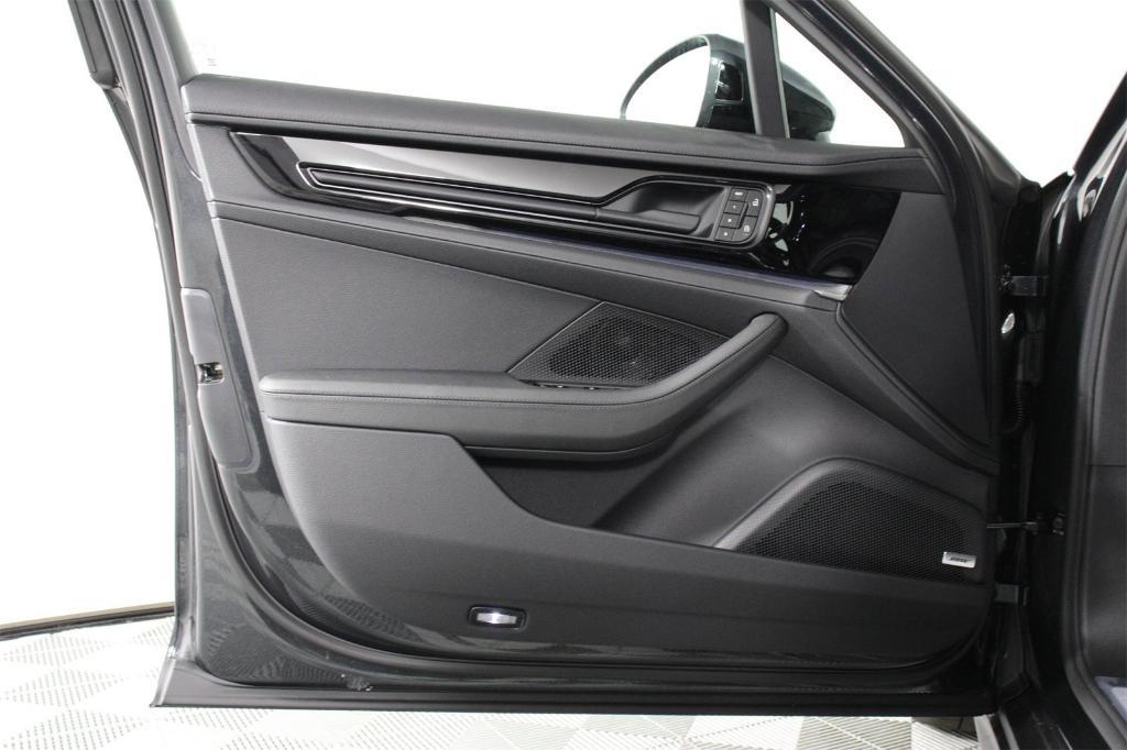 new 2026 Porsche Panamera car, priced at $124,300