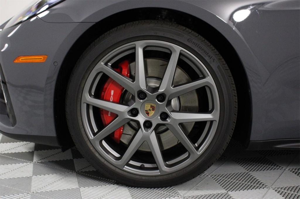 new 2026 Porsche Panamera car, priced at $161,480