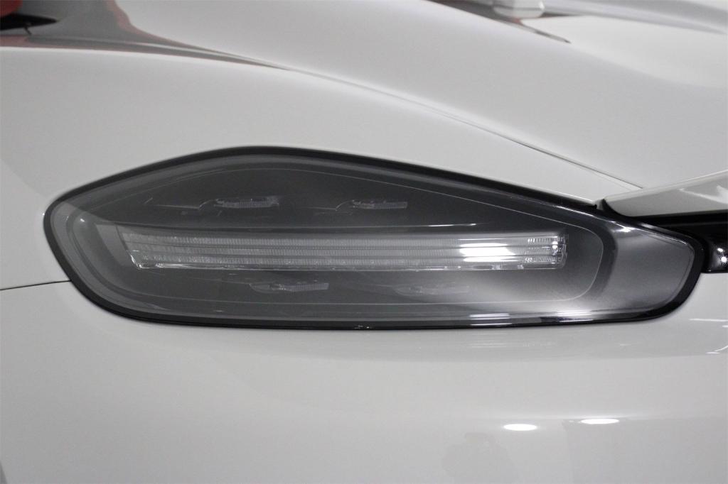 used 2022 Porsche 718 Spyder car, priced at $133,888