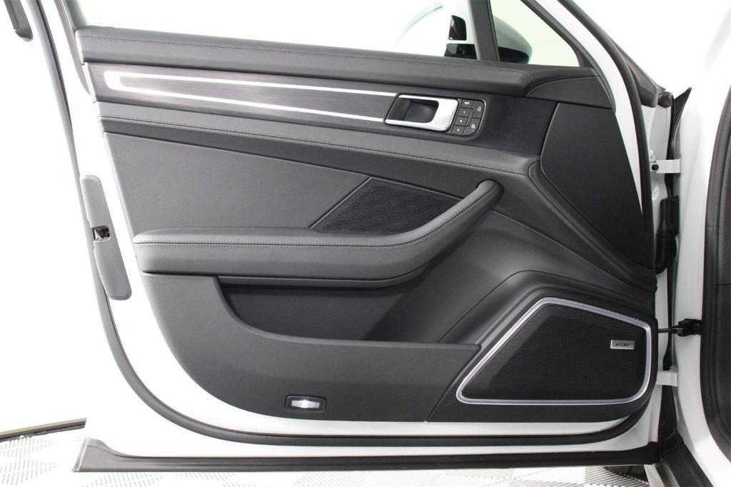 used 2022 Porsche Panamera e-Hybrid car, priced at $82,888