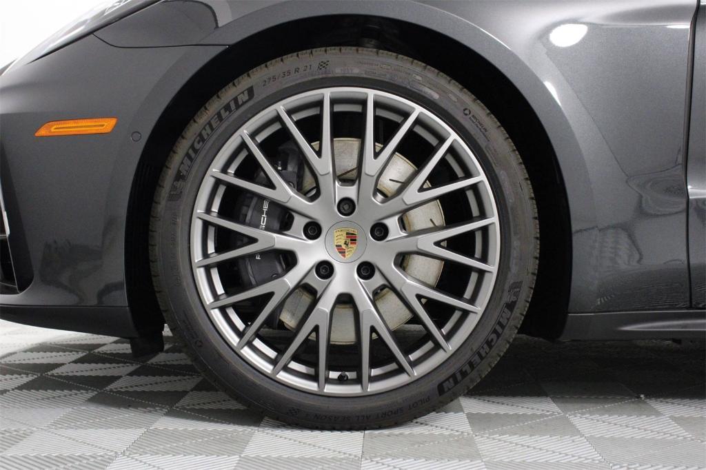 new 2026 Porsche Panamera car, priced at $146,550
