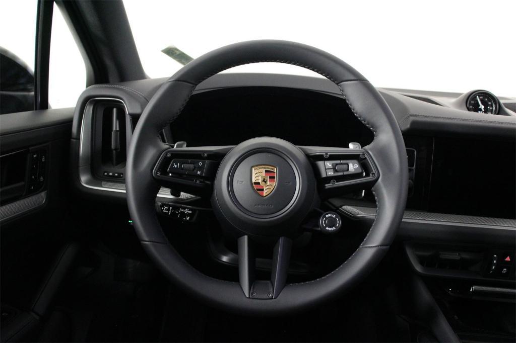 new 2025 Porsche Cayenne car, priced at $122,525