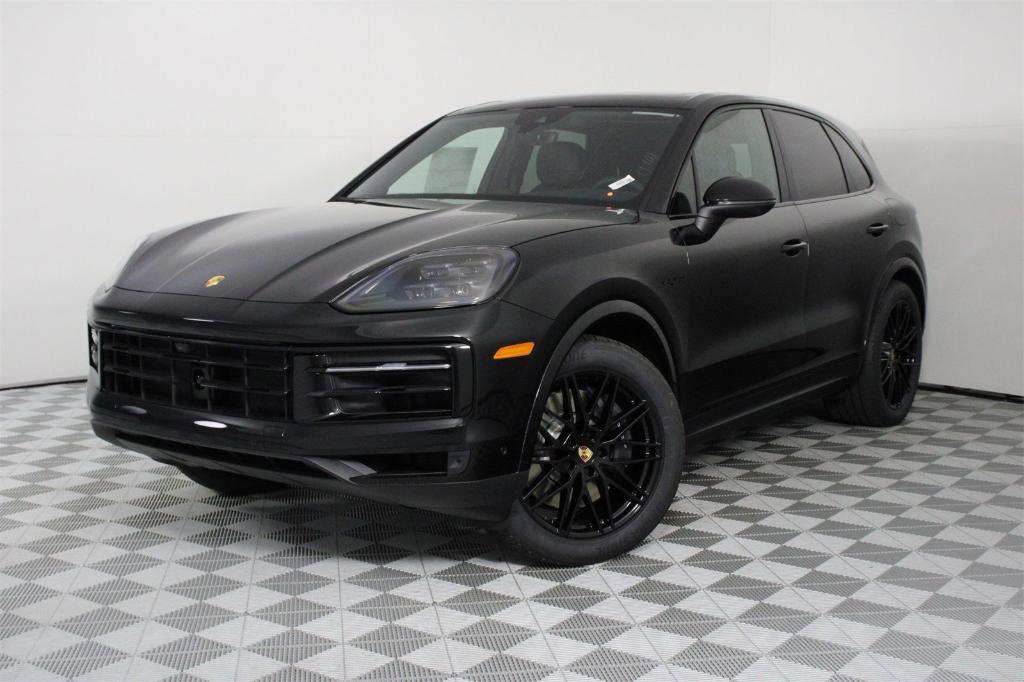 new 2025 Porsche Cayenne car, priced at $122,525