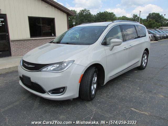 used 2017 Chrysler Pacifica car, priced at $16,995