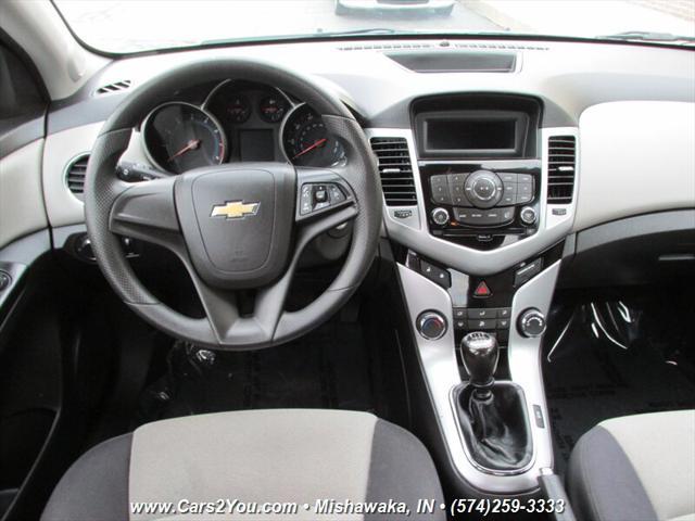 used 2014 Chevrolet Cruze car, priced at $8,850