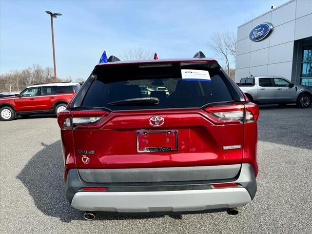 used 2019 Toyota RAV4 car, priced at $22,998