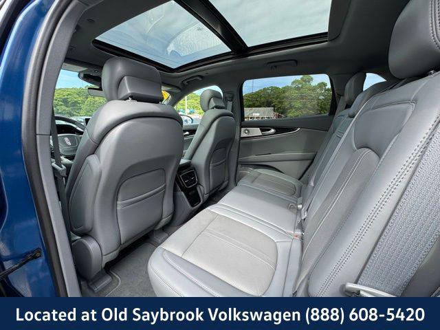 used 2021 Lincoln Nautilus car, priced at $34,636