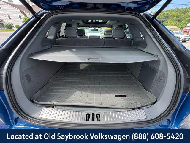 used 2021 Lincoln Nautilus car, priced at $34,636
