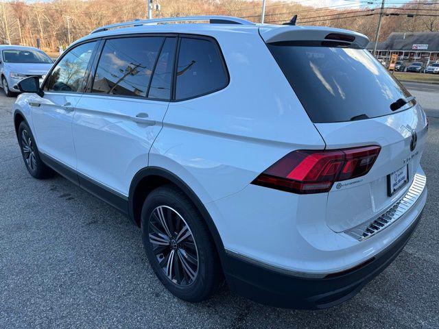 new 2024 Volkswagen Tiguan car, priced at $33,208