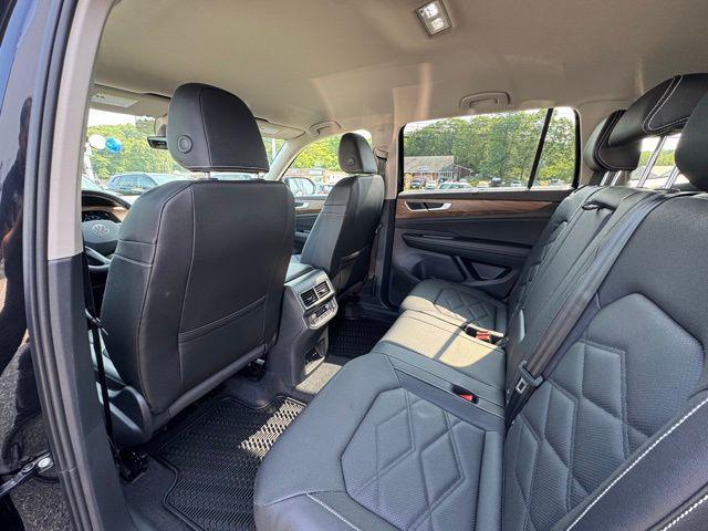new 2025 Volkswagen Atlas car, priced at $45,730