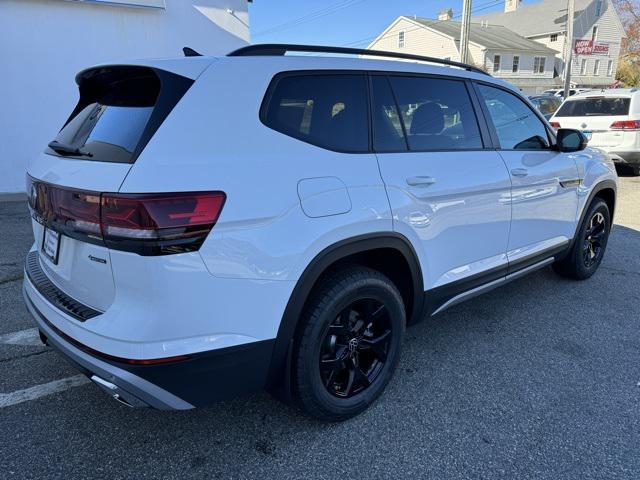 new 2025 Volkswagen Atlas car, priced at $46,088