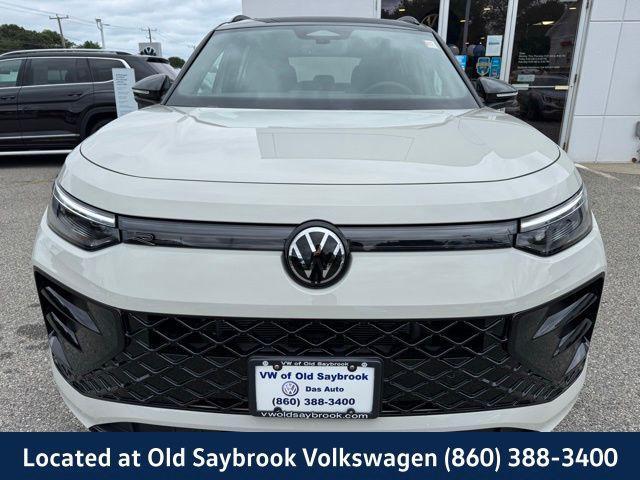 new 2025 Volkswagen Tiguan car, priced at $38,730