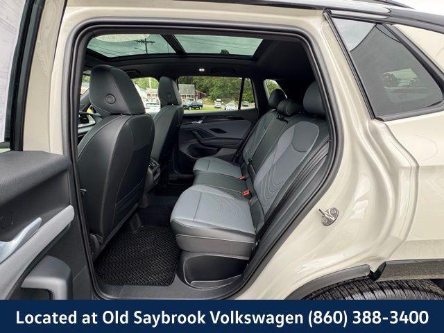 new 2025 Volkswagen Tiguan car, priced at $38,730