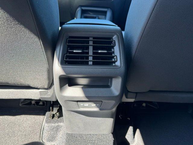 new 2025 Volkswagen Tiguan car, priced at $31,621