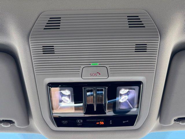 new 2025 Volkswagen Atlas car, priced at $47,540