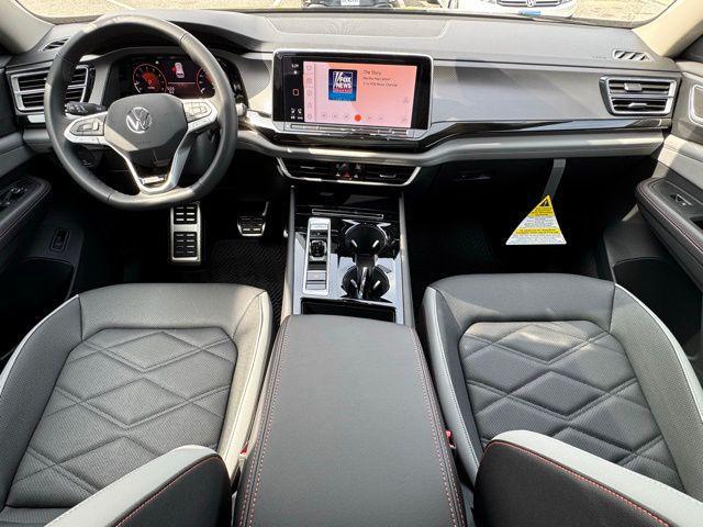 new 2025 Volkswagen Atlas car, priced at $49,171