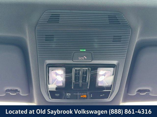 new 2025 Volkswagen Tiguan car, priced at $39,254