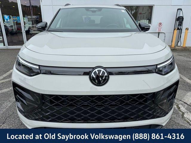 new 2025 Volkswagen Tiguan car, priced at $39,254